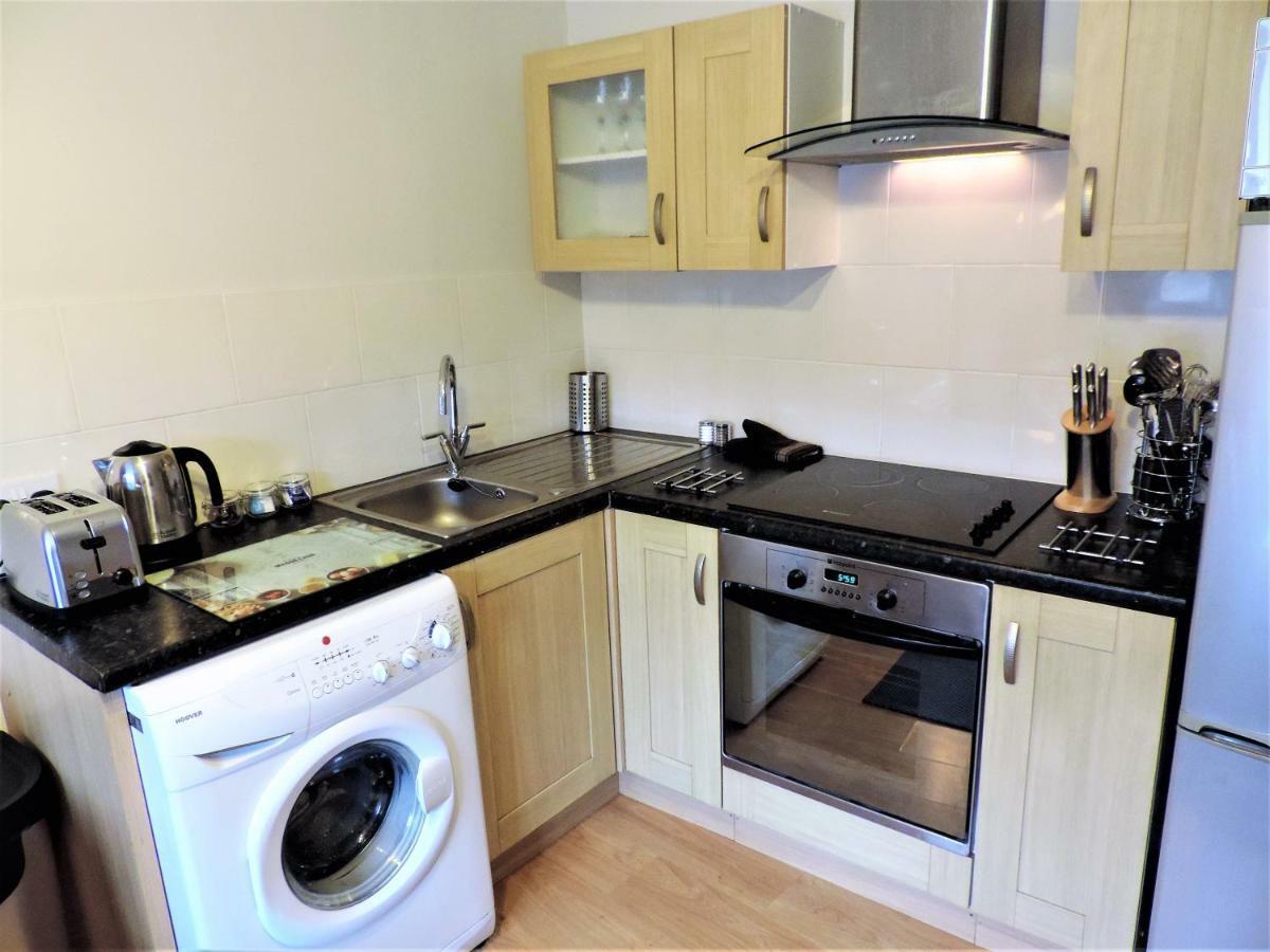 1 Bed Bagshot Pennyhill Accommodation Exterior foto